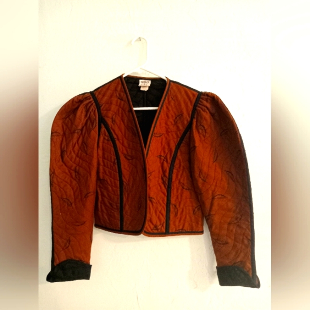 Vintage quilted jacket in brown with leaf motif by Jeanne Marc, size small